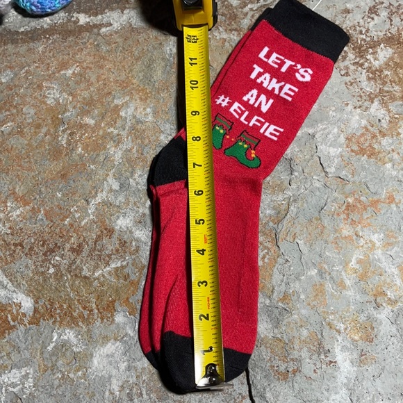 ✨3/$33✨ Take an #Elfie unisex novelty holiday gift adorable cosy Christmas socks - Picture 4 of 5